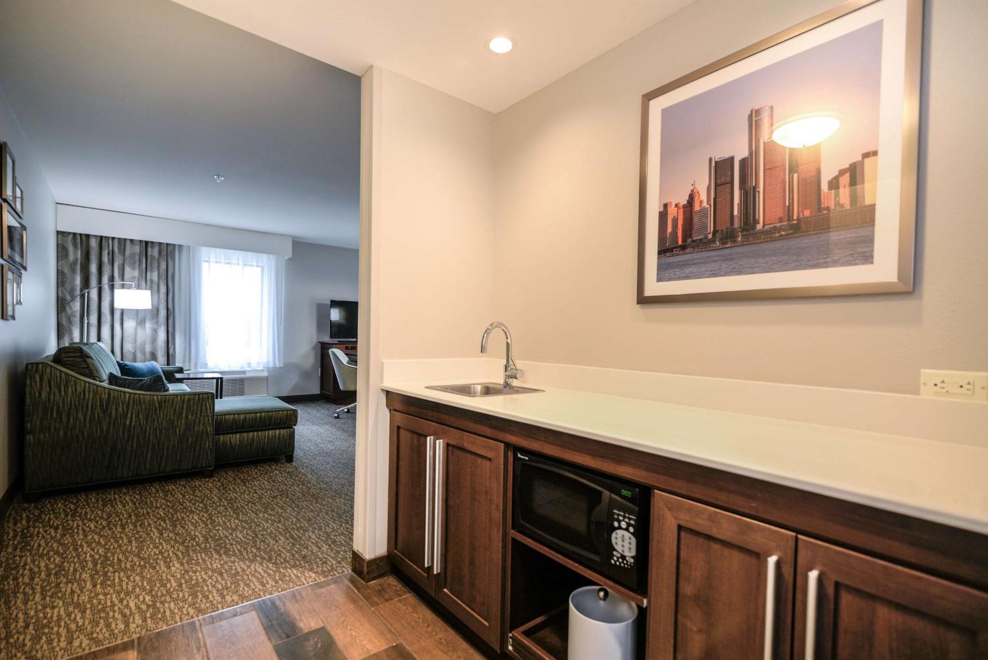 Hampton Inn Brighton Mi Bagian luar foto